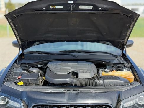 Used 2016 Chrysler 300 S w/ 300S Premium Group image 30