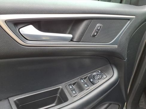Used 2024 Ford Edge SEL AWD/4WD image 15