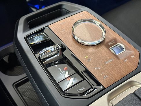 Certified 2023 BMW iX M60 w/ Executive Package image 17