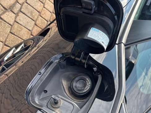 Used 2023 Honda Civic Sport image 39