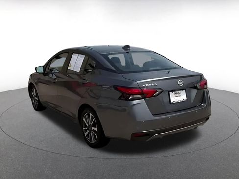 Used 2025 Nissan Versa SV FWD image 11