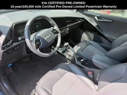 Certified 2023 Kia Niro EX FWD image 20