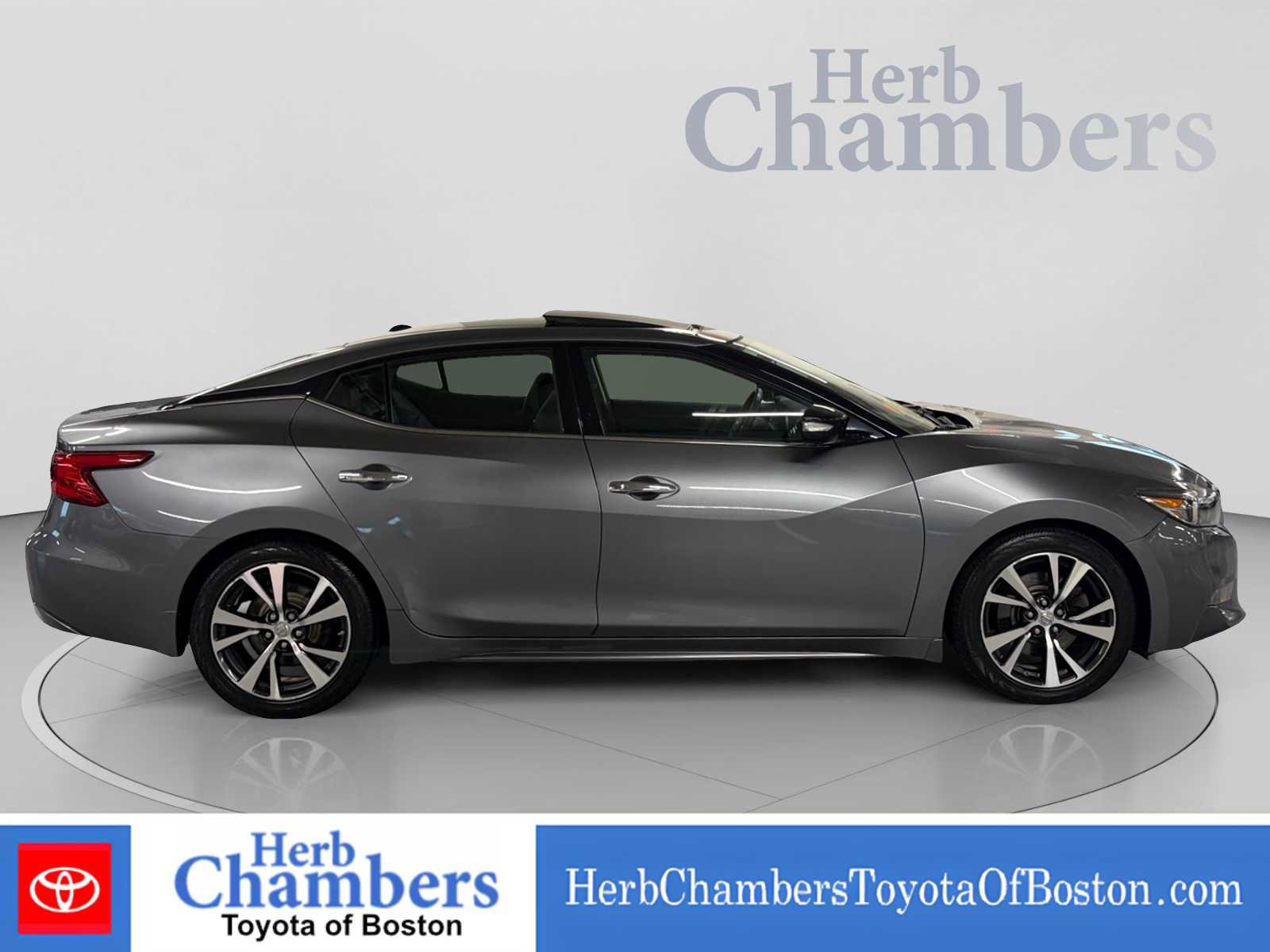 Used 2016 Nissan Maxima Platinum FWD image 10