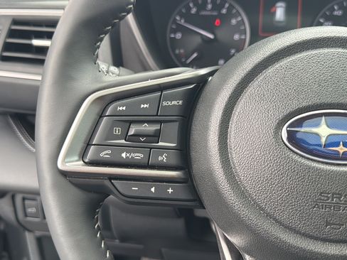 Used 2025 Subaru Ascent Touring AWD/4WD image 32