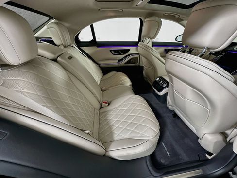 Used 2022 Mercedes-Benz S 580 4MATIC Sedan image 29