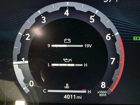 Used 2025 Toyota 4Runner TRD Off-Road image 25