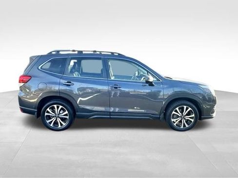 Used 2023 Subaru Forester Limited image 10