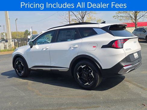 New 2026 Kia Sportage EX FWD image 5