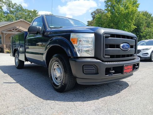 Used 2015 Ford F250 XL RWD image 4