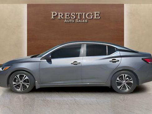 Used 2020 Nissan Sentra SV image 5