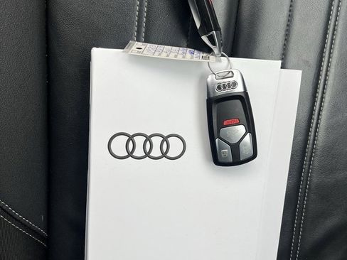 Used 2023 Audi Q5 2.0T Premium Plus w/ Premium Plus Package image 21
