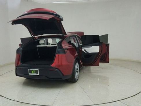 Used 2026 Tesla Model Y AWD image 73