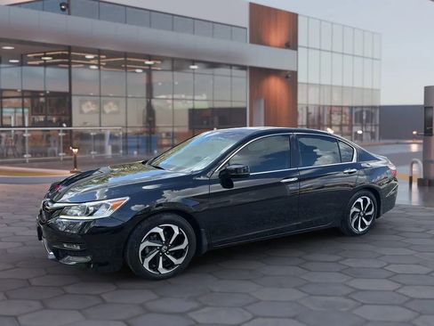 Used 2017 Honda Accord EX-L image 1