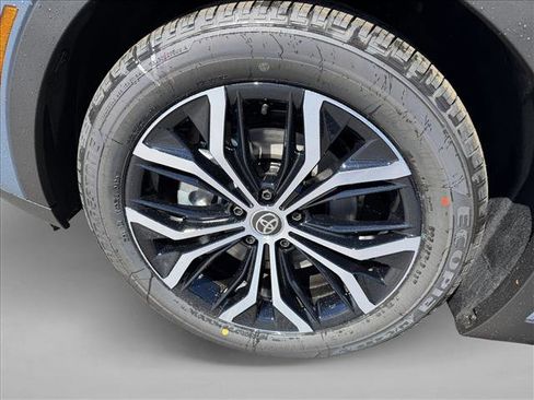 New 2026 Toyota Crown Limited image 16