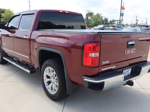 Used 2014 GMC Sierra 1500 SLT w/ SLT Crew Cab Value Package AWD/4WD image 7