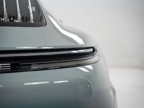 New 2026 Porsche 911 Carrera 4S image 12