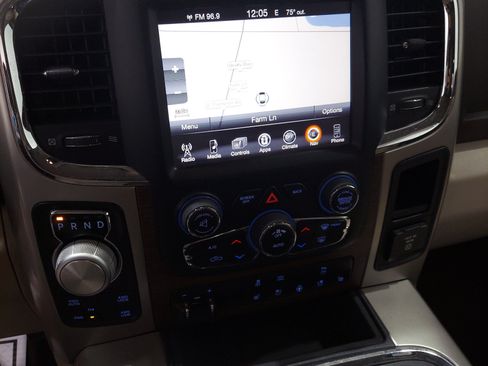 Used 2016 RAM 1500 Laramie AWD/4WD image 12
