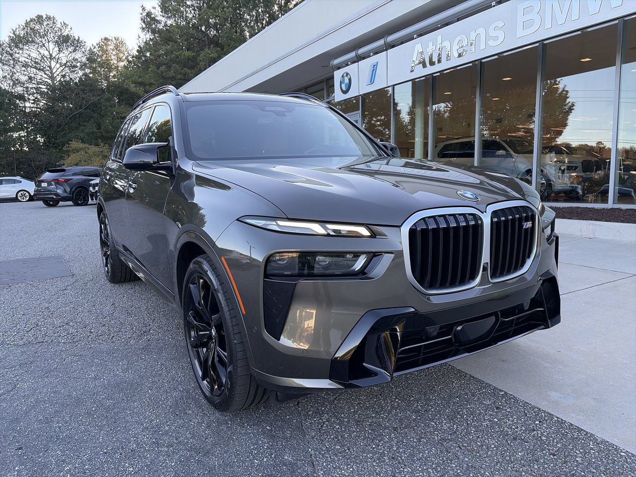 Used 2026 BMW X7 M60i AWD/4WD image 1