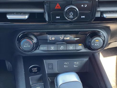 New 2026 Nissan Kicks SV image 16