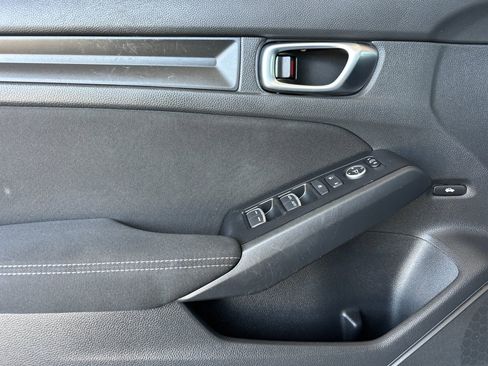 Used 2022 Honda Civic Sport image 12