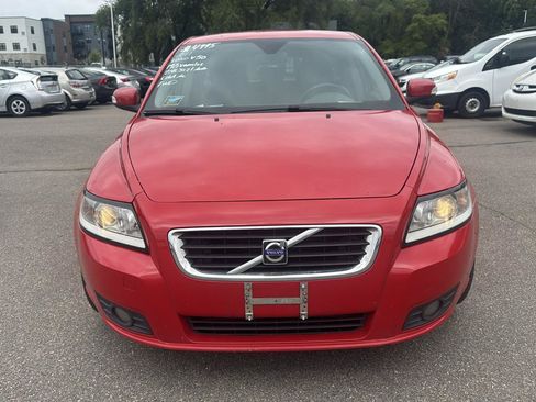 Used 2010 Volvo V50 2.4i FWD image 2