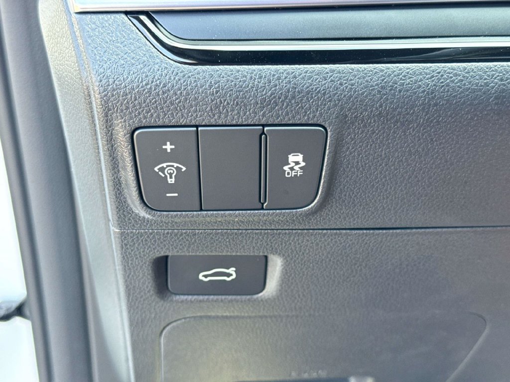 New 2026 Kia K5 GT-Line FWD image 26