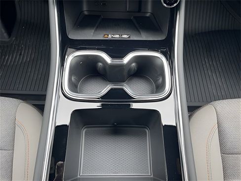 New 2026 Chevrolet Traverse LT w/ Enhanced Driving Package image 30