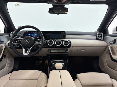 Used 2022 Mercedes-Benz A 220 image 15