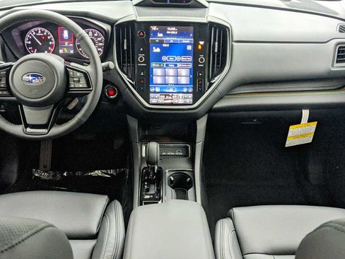 New 2025 Subaru Ascent Bronze Edition w/ Onyx Package image 30