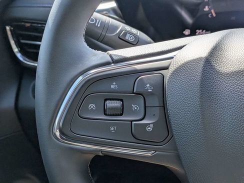 Used 2025 Buick Envista Sport Touring w/ Convenience I Package FWD image 30