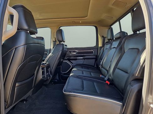 Used 2021 RAM 1500 Laramie image 15