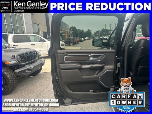 Used 2024 RAM 1500 Laramie AWD/4WD image 20