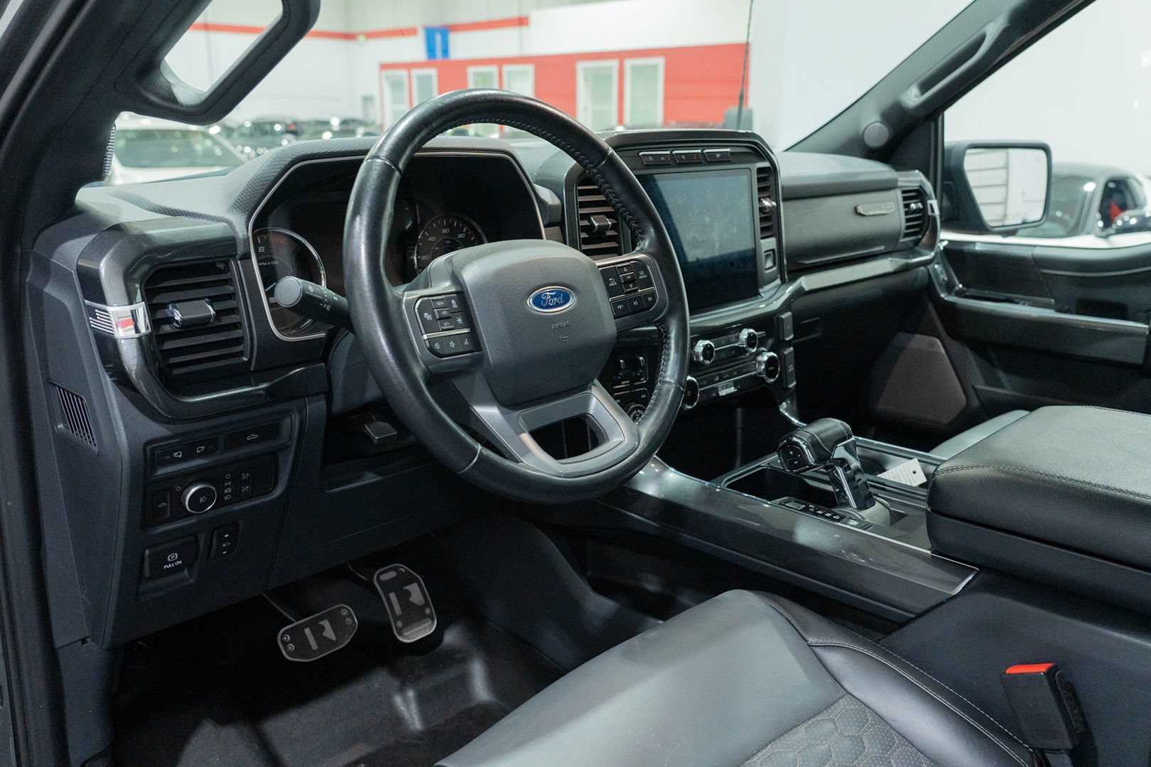 Used 2022 Ford F150 XLT w/ Equipment Group 302A High AWD/4WD image 25