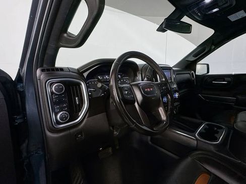 Used 2020 GMC Sierra 1500 AT4 w/ Off-Road Performance Package AWD/4WD image 9