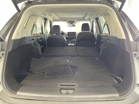 Certified 2022 Nissan Rogue SL w/ SL Premium Package image 16