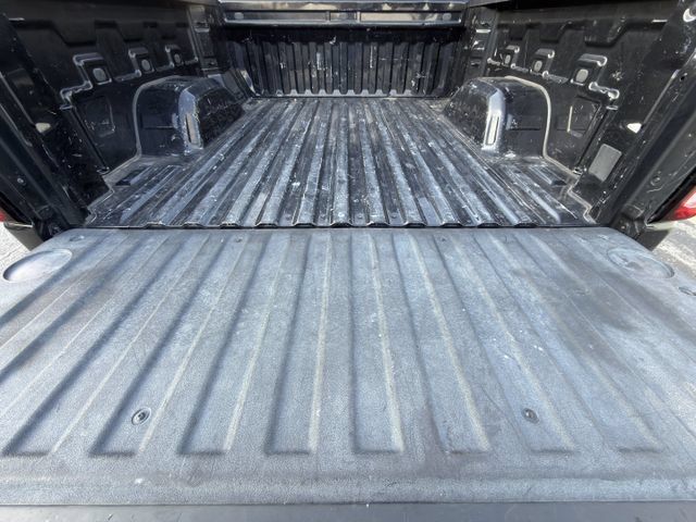 Used 2020 GMC Sierra 1500 Elevation w/ Elevation Value Package AWD/4WD image 14