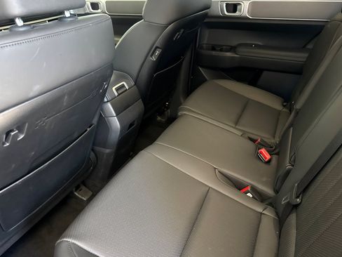 Used 2026 Hyundai Santa Fe SEL AWD/4WD image 26