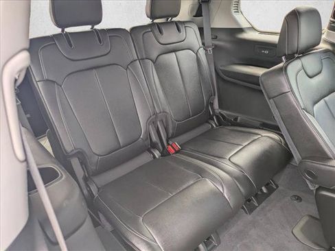 Used 2023 Jeep Grand Cherokee L Limited w/ Trailer Tow Group (B) AWD/4WD image 21