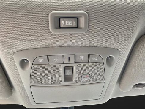 Used 2019 Nissan Pathfinder SL image 31