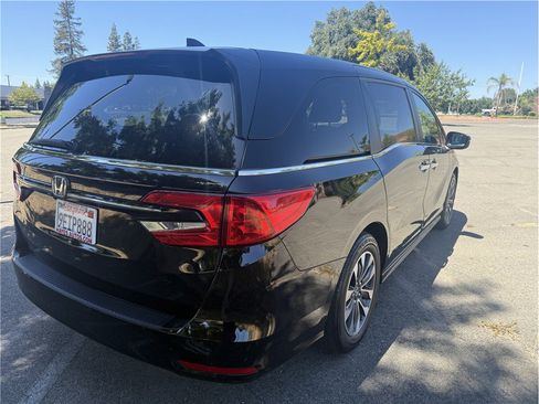 Used 2023 Honda Odyssey EX-L image 7