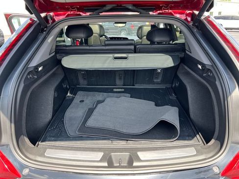 Certified 2025 Cadillac Optiq Sport 2 w/ LPO, Floor Liner Package AWD/4WD image 23