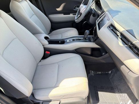 Used 2020 Honda HR-V EX image 30