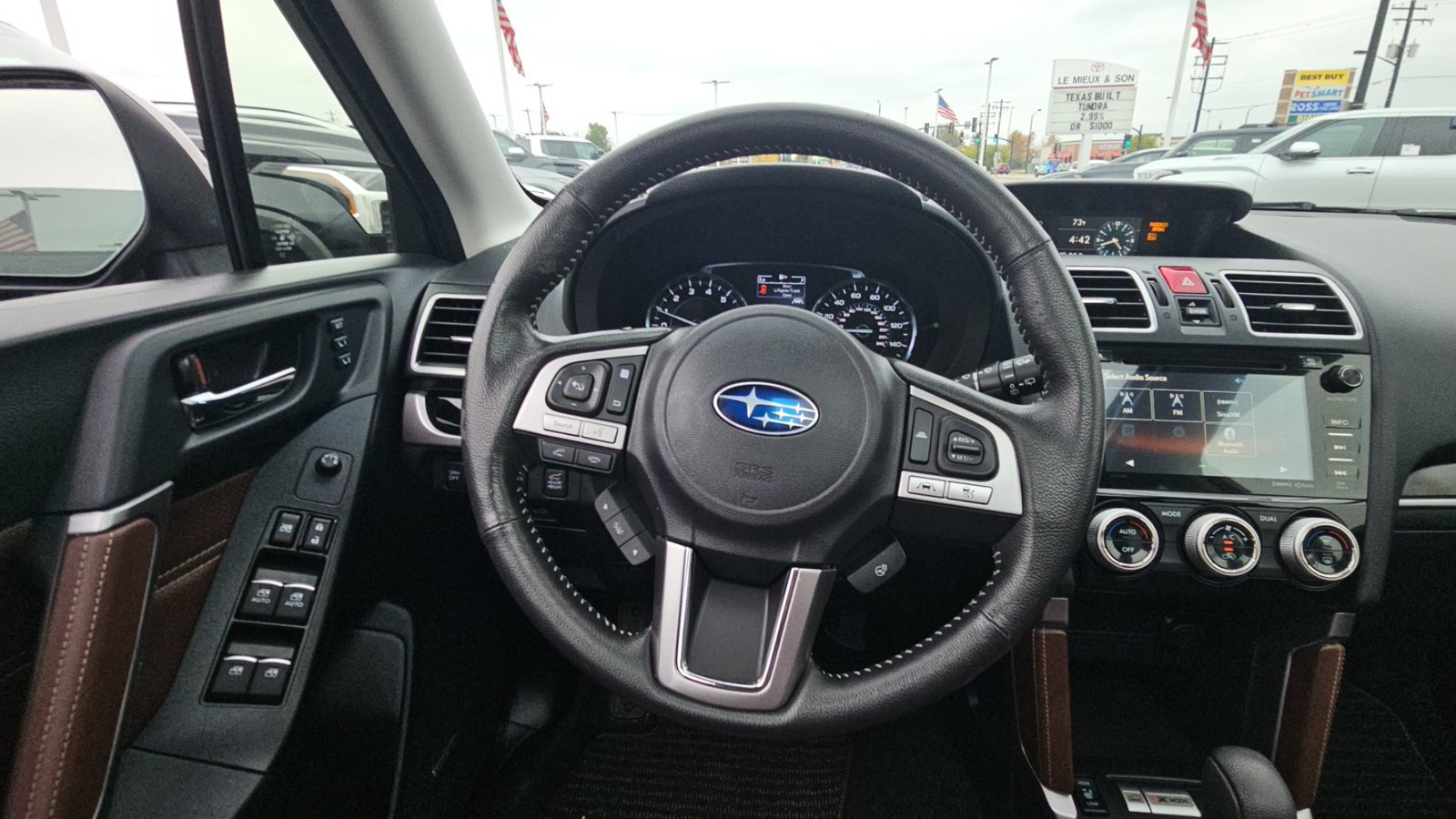 Used 2018 Subaru Forester 2.5i Touring AWD/4WD image 10