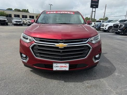 Used 2019 Chevrolet Traverse Premier w/ Driver Confidence II Package FWD image 3