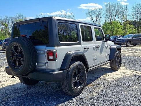 Used 2022 Jeep Wrangler Unlimited Sport AWD/4WD image 8