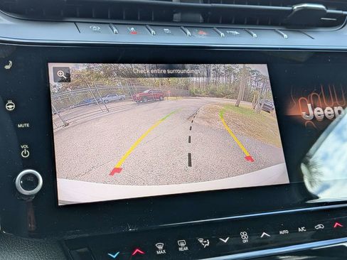 New 2026 Jeep Grand Cherokee Laredo image 20