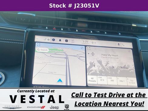 New 2023 Jeep Grand Cherokee Overland image 25