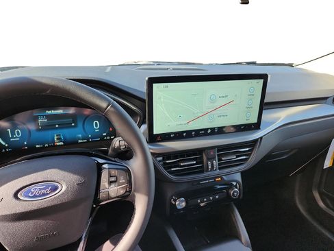 New 2026 Ford Escape Active w/ Active Premium Tech Pack image 18