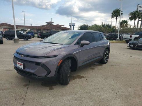 New 2026 Chevrolet Equinox EV LT image 3