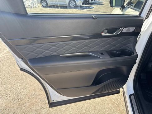 Used 2022 Hyundai Palisade Calligraphy image 16